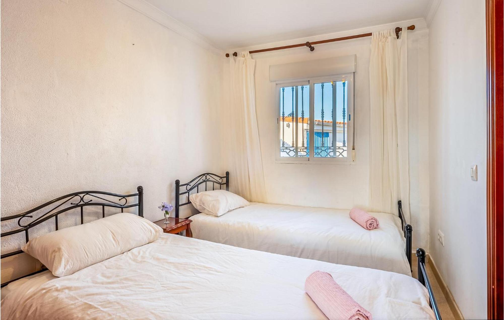 Lovely In Chiclana De La Fronter With Wifi Ferienhaus *